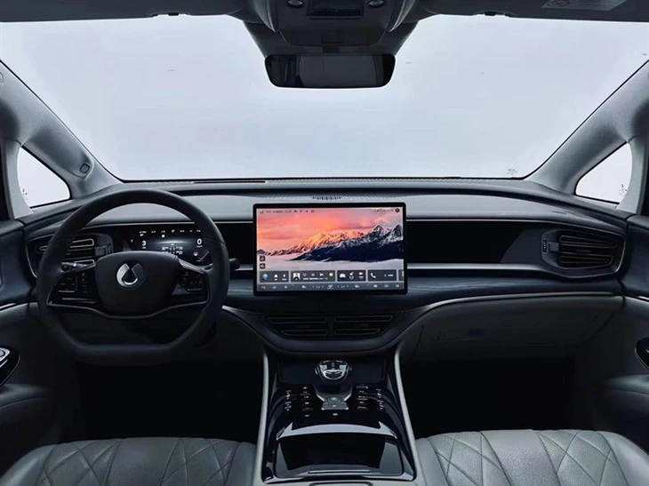 DENZA D9 DM-i 970 Luxury 2024 factory