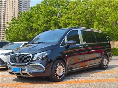 Mercedes-Benz Vito 2.0T Elite 7-kohaline 2025. aasta